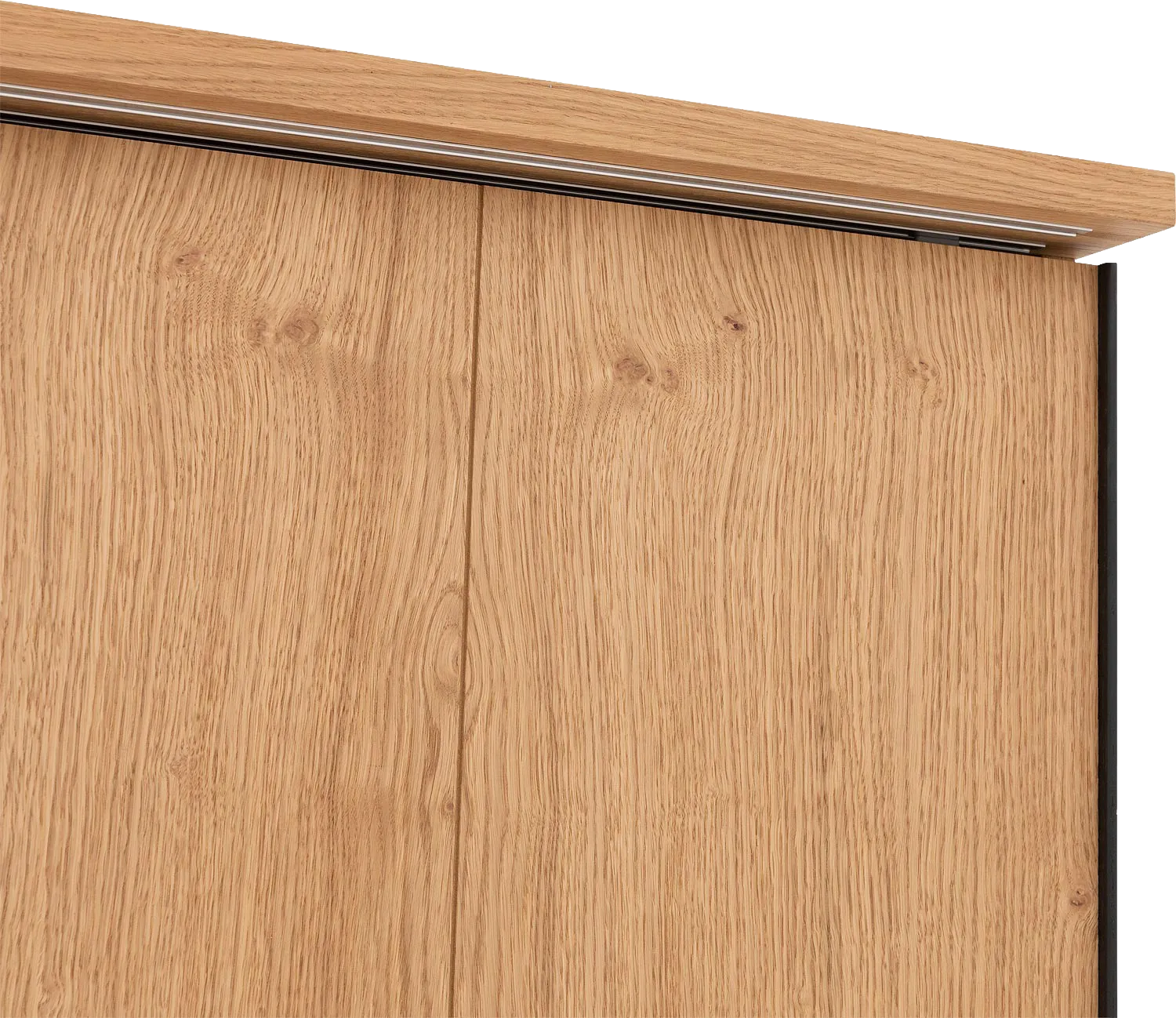 8221796-11