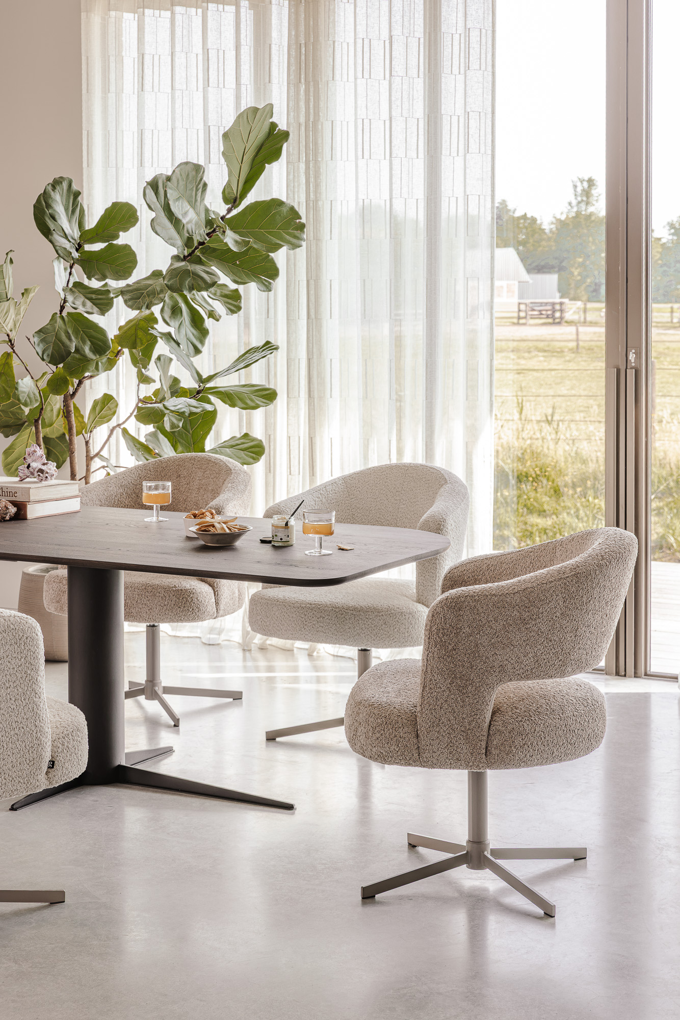 Goossens Levi Eettafel Eiken Bruin - 8262070-goossens-levi-eettafel-eiken-bruin-03