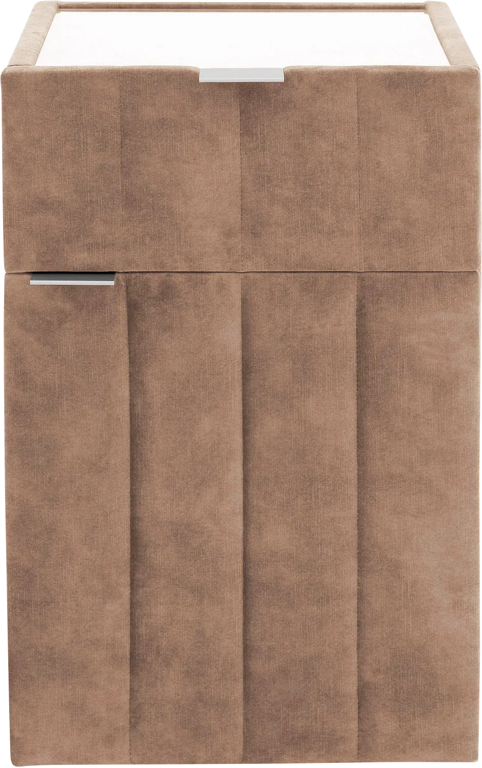Gespiegeld - 8219208-01-gespiegeld