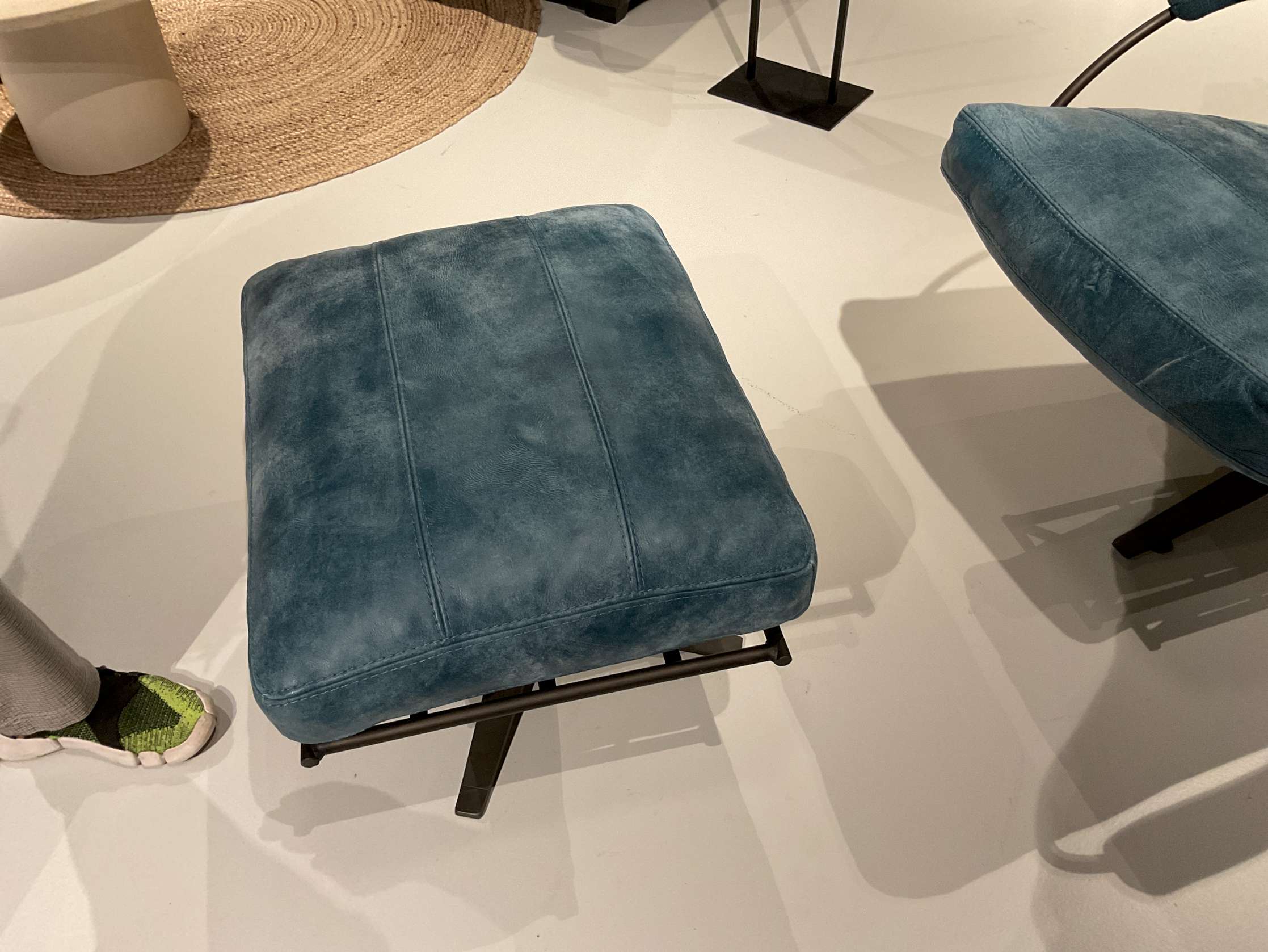 0100915815_2026-08-23-17.37.33.334000